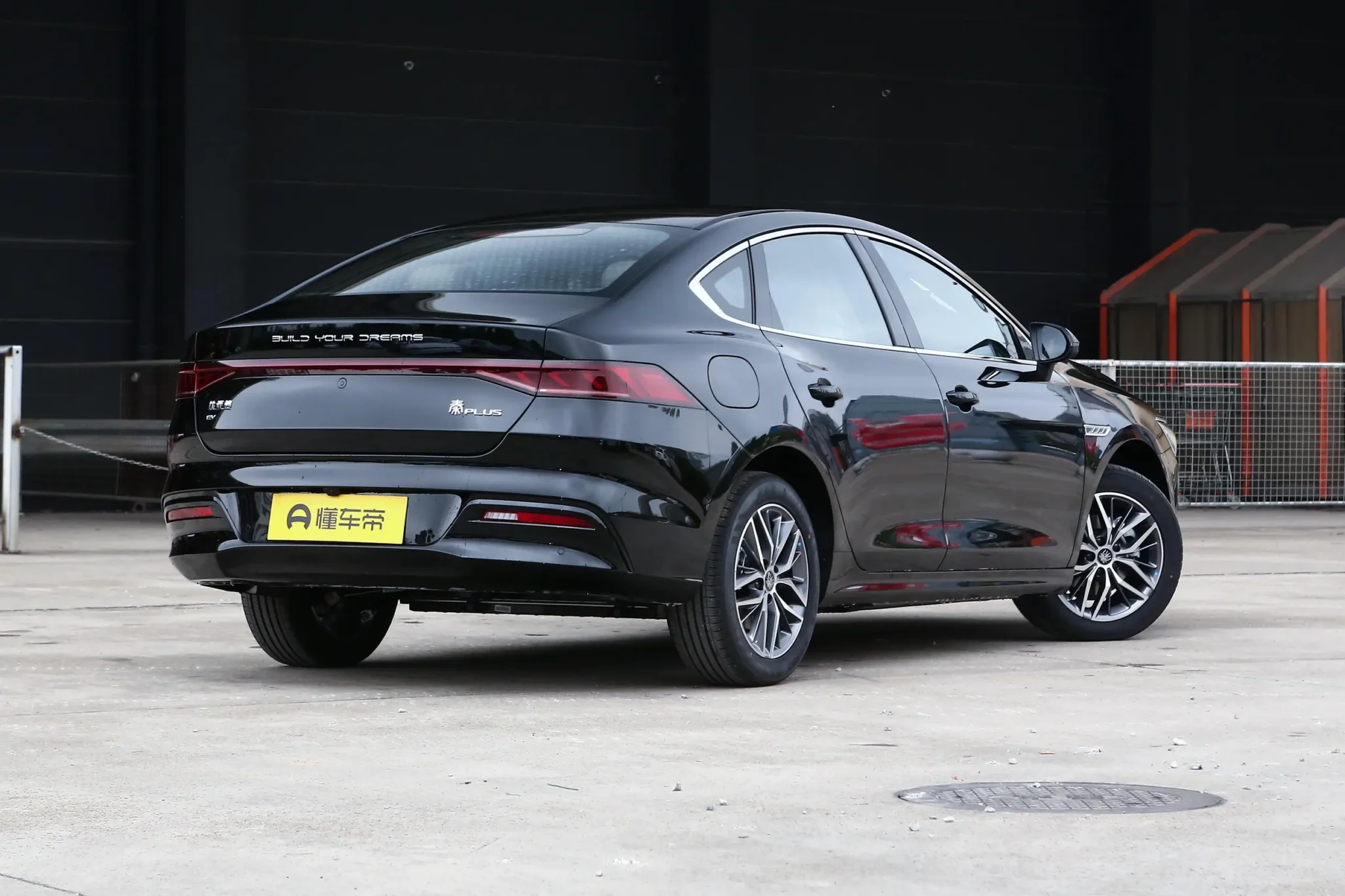  Qin Plus EV