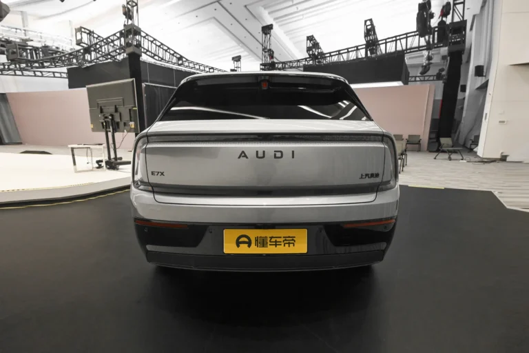  Audi E7X