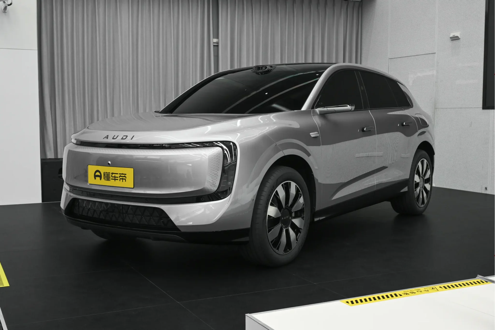  Audi E7X