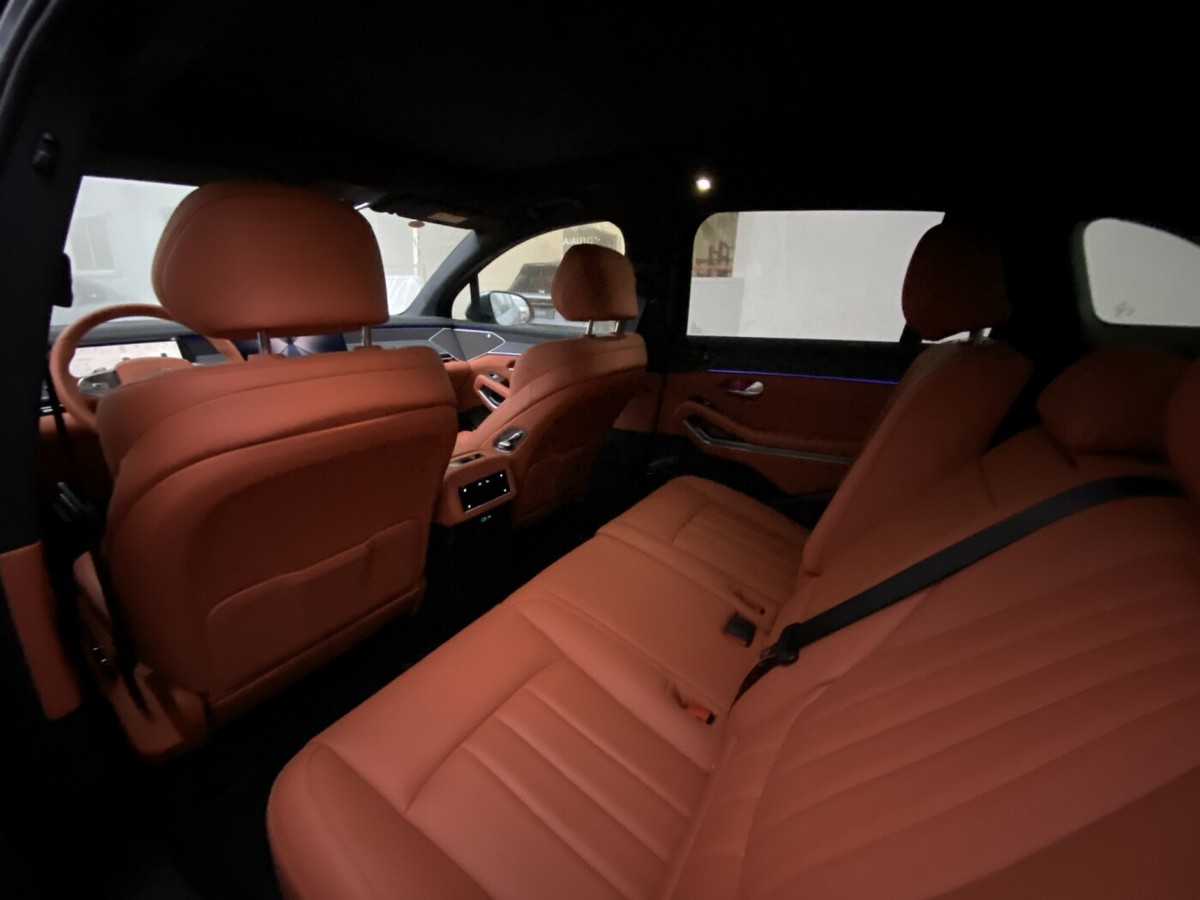 byd-tang-l-new-nalichie-3