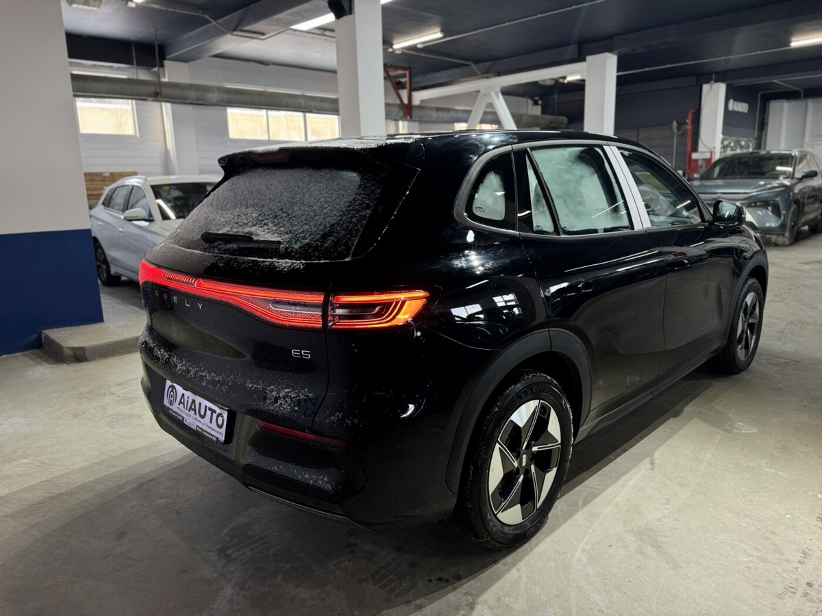 geely-galaxy-e5-new-nalichie-19