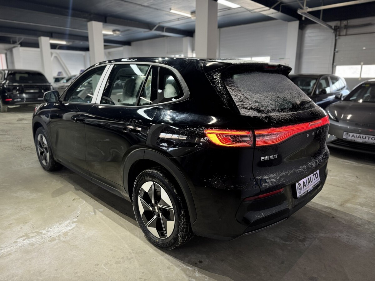 geely-galaxy-e5-new-nalichie-21