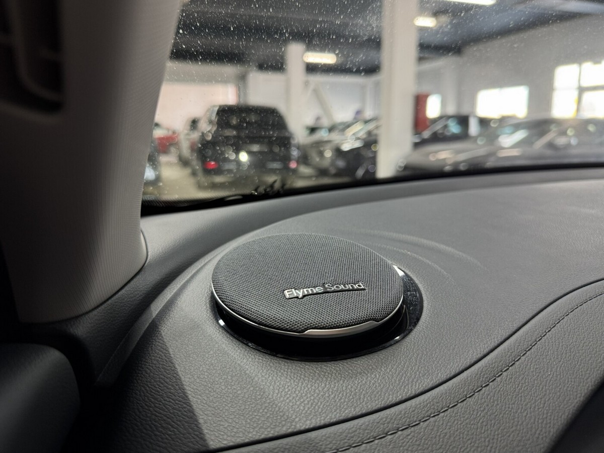 geely-galaxy-e5-new-nalichie-27
