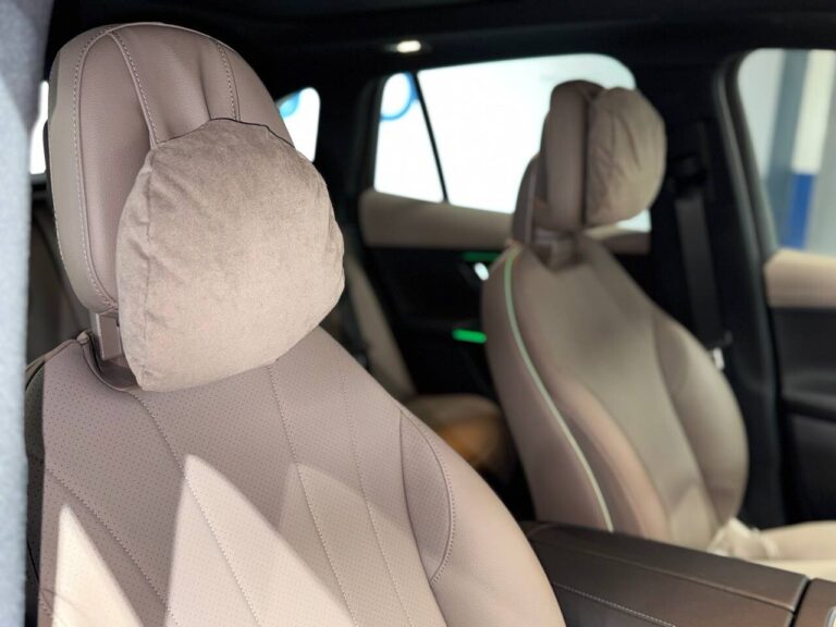  EQE SUV