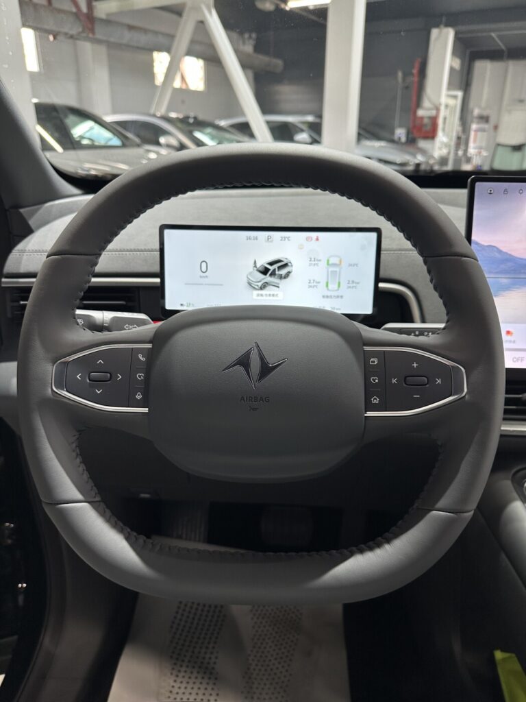  Epai eπ 008