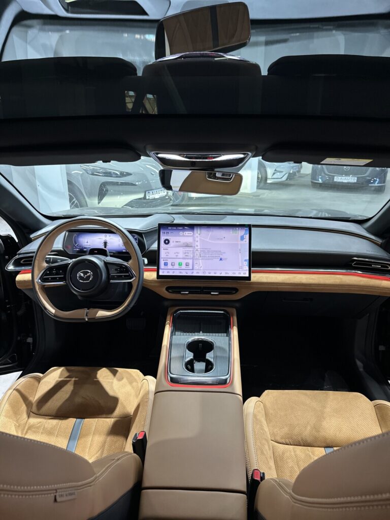  Mazda EZ-6