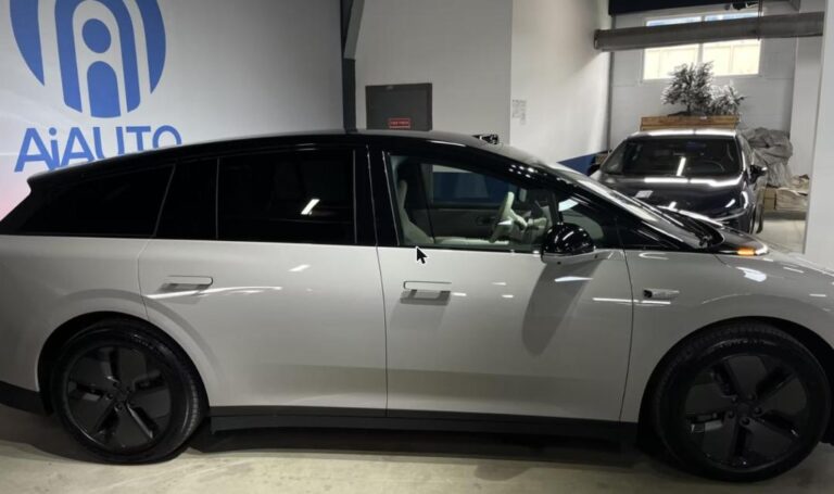  Li Auto i6